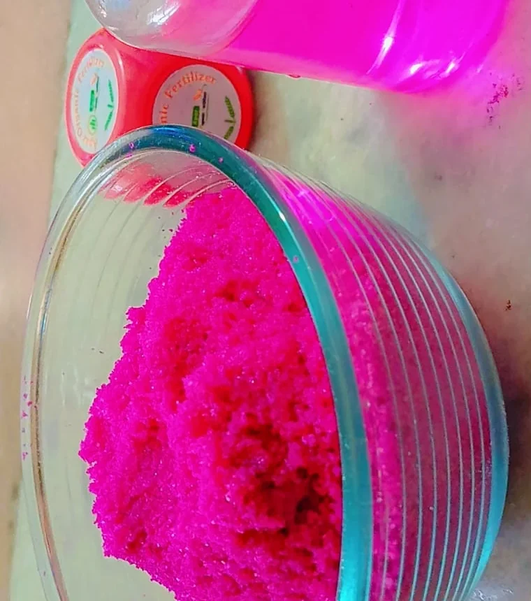 Pink powder close-up