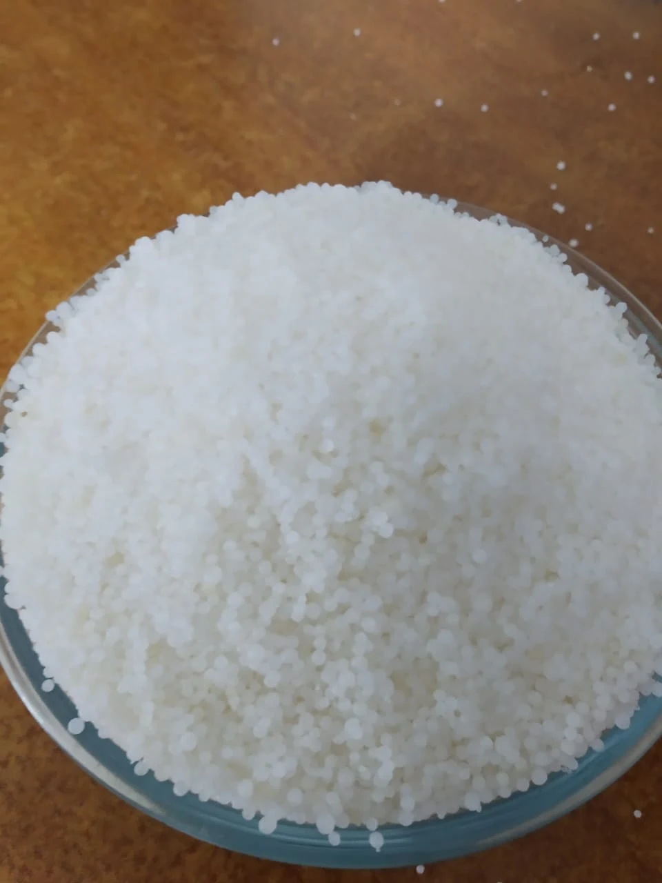 White Granules - Product sample